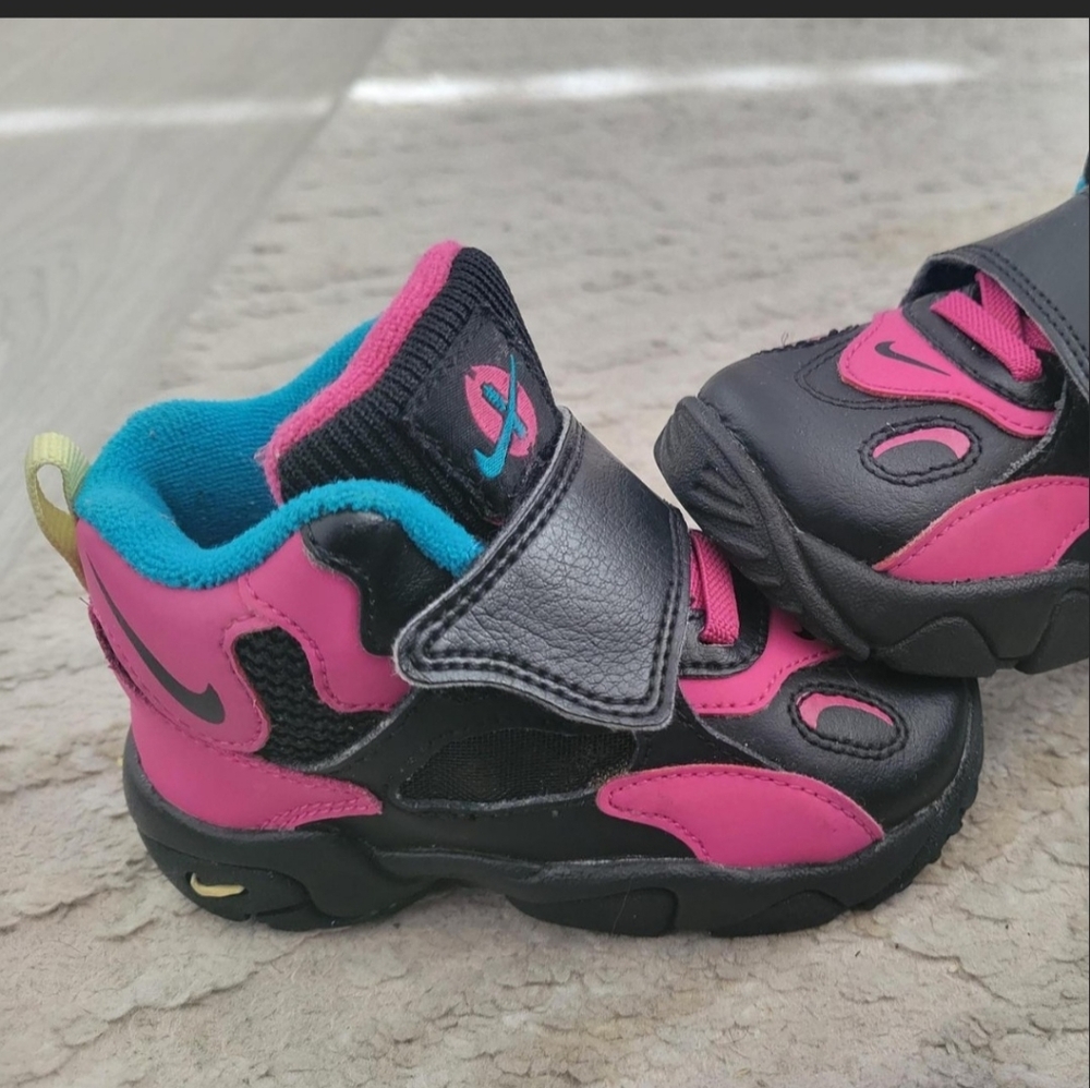 Nike Kids Black and Pink High-Top Sneakers with Teal Lining